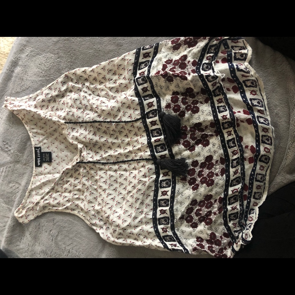 WET SEAL TANK TOP
